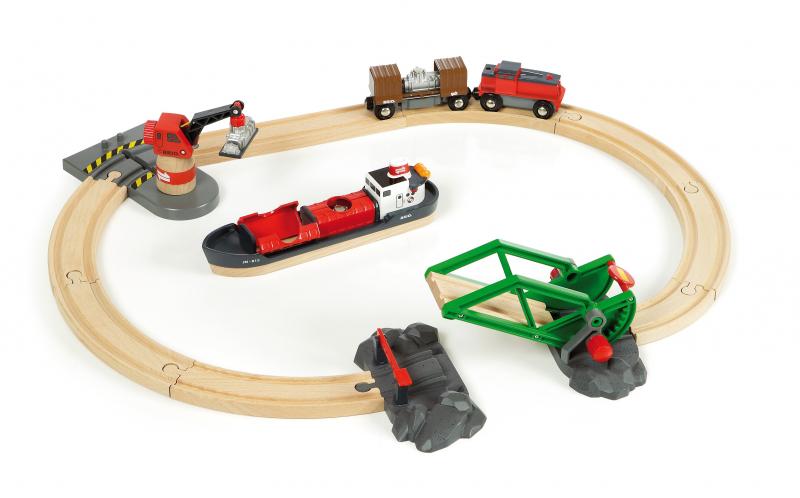 BRIO Cargo Harbour Train Set - 33061 | Table Mountain Toys