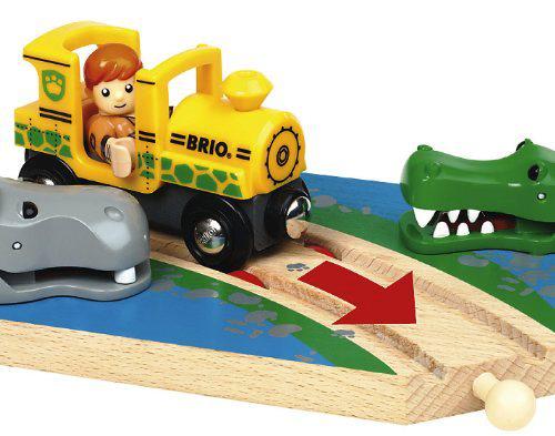BRIO Safari Crossing Set 33721 Table Mountain Toys