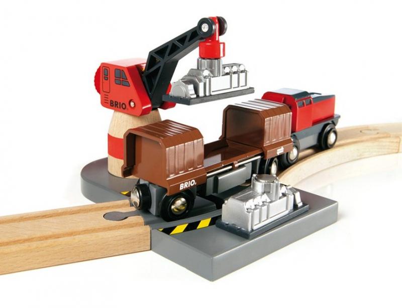 BRIO Cargo Harbour Train Set - 33061 | Table Mountain Toys